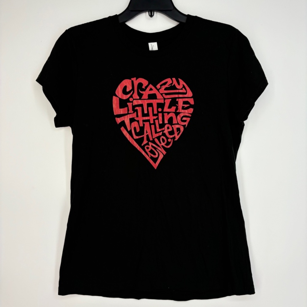 LA Pop Art Juniors XL T-Shirt Crazy Little Thing Called Love Black Red Heart